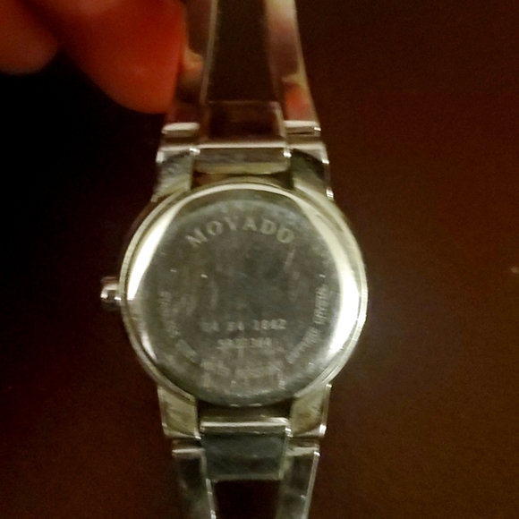 Watch - Picture 3 of 5